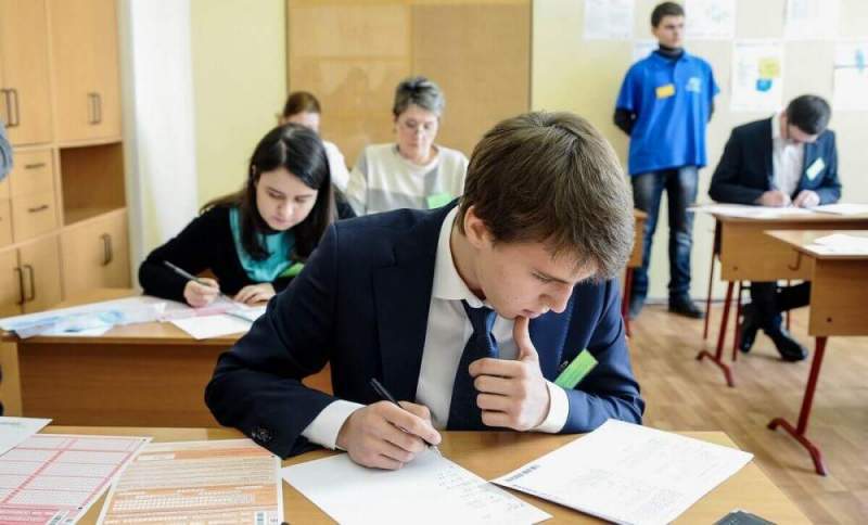 Правила сдачи выпускных экзаменов в 2021 в России упростят