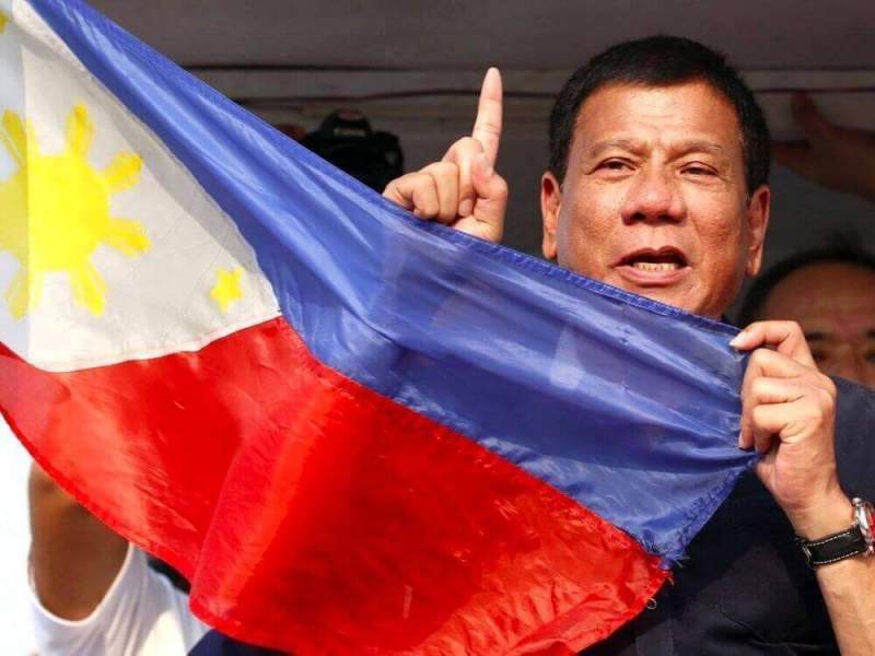 Филиппинский президент вновь отличился провокационными высказываниями