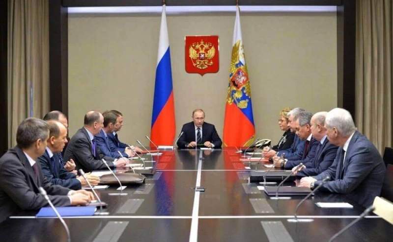 Путин обсудил с Совбезом ситуацию в Сирии и на Украине 