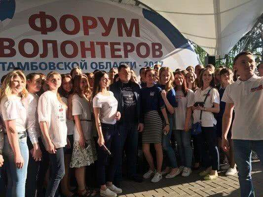 Губернатор Александр Никитин: «Сделать все, чтобы молодежь была с нами»