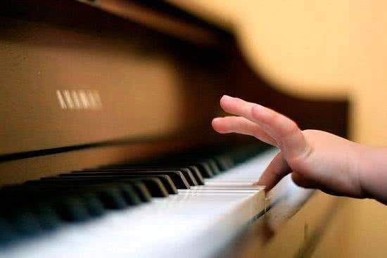 По президентской инициативе школы искусств Тамбовской области получат новые пианино 
