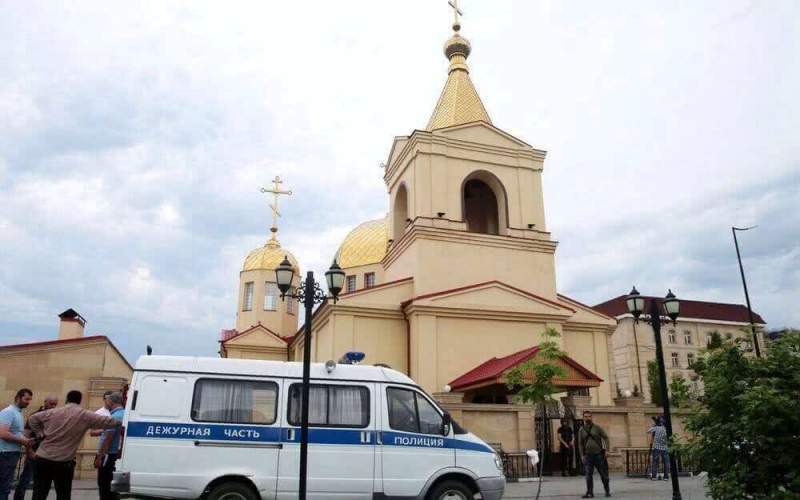 Кадыров снял ответственность с ИГИЛ* за нападение на храм в Грозном 