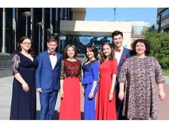 Лучшие студенты и молодые специалисты Новосибирской области стали участниками молодежного Губернаторского бала