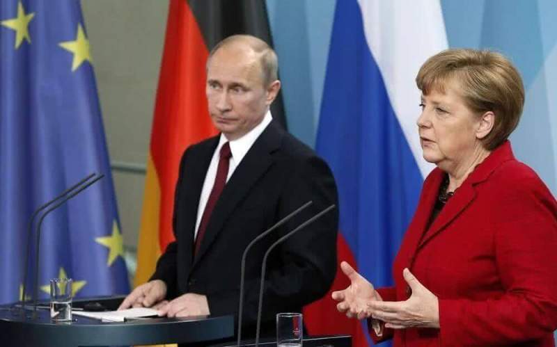 Меркель назвала «интересным» предложение Путина о миротворцах